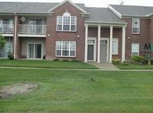 51562 Stern Ln, Chesterfield, MI 48051