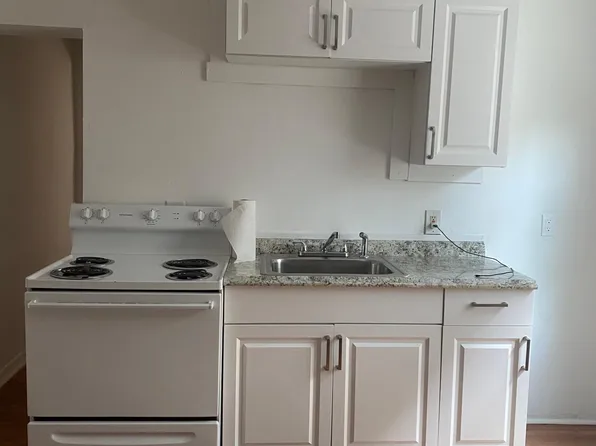 108 S Bungalow Park Ave APT 2, Tampa, FL 33609