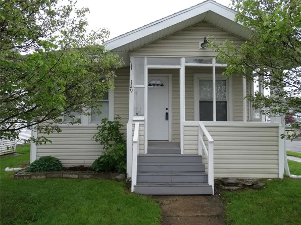 129 Hill Ave, Endicott, NY 13760