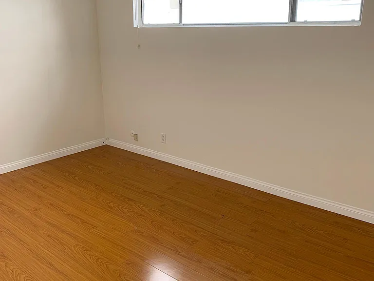 9129 National Blvd #10 — Photo 27