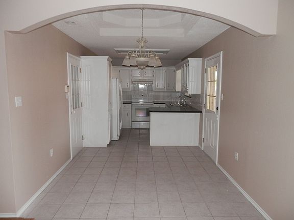 5th image of 1307 S Standard Ave