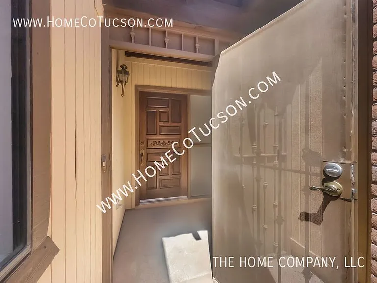1980 W Myrtlewood Ln — Photo 3