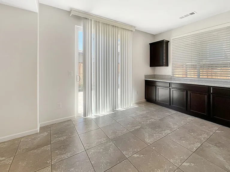 6738 Peppergrass Dr — Photo 10