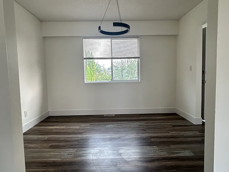 Dining room off kitchen and living room