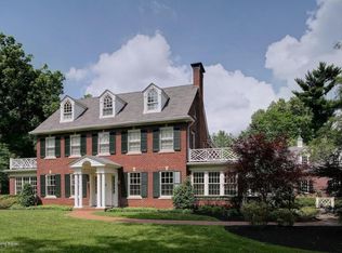 1045 Alta Vista Rd, Louisville, KY 40205