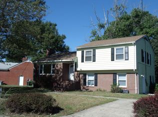 324 Shoreline Dr, Hampton, VA 23669