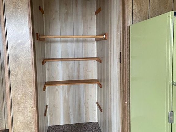 4th image of 111 E Franklin St #D