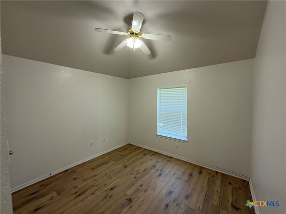 5th image of 2206 Excel Dr