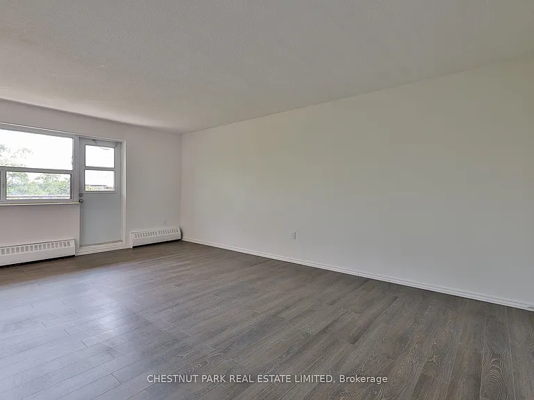 900 Glen St #512 — Photo 14