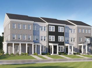 Highland Plan, One Lebanon Place : Avenue Collection, Lebanon, TN 37090