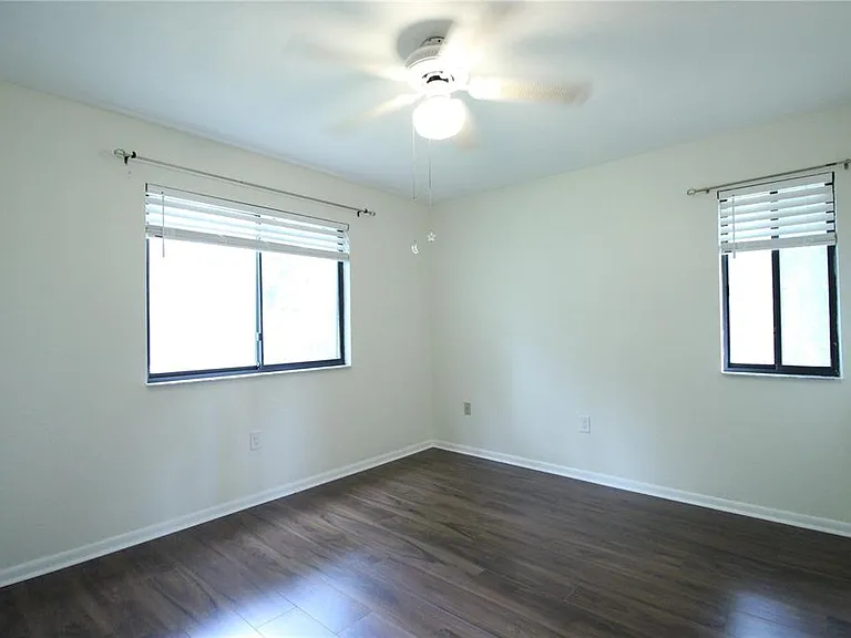1624 SW 77th Ter — Photo 10