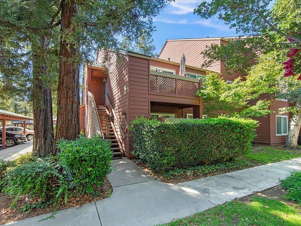 1st image of 674 Teatree Ct