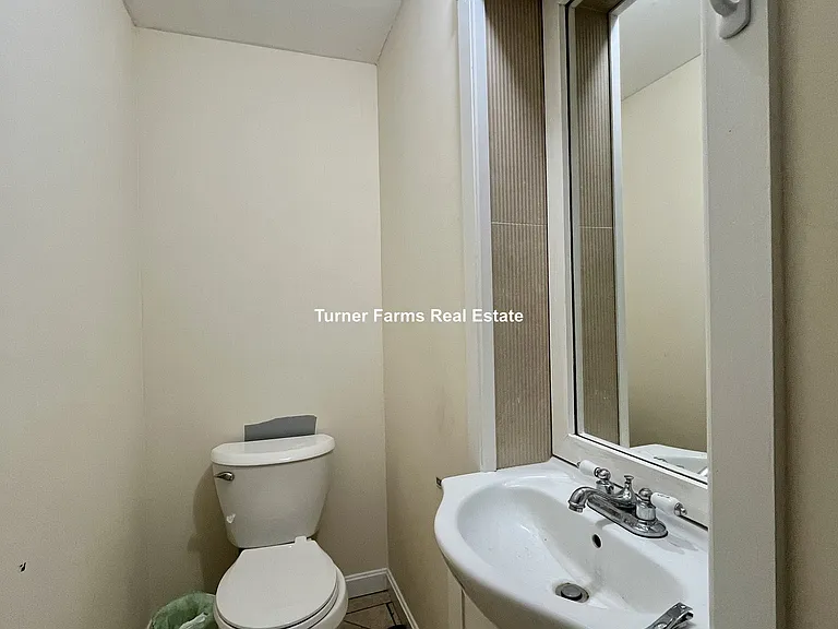 1 Folsom Ave #2A — Photo 18