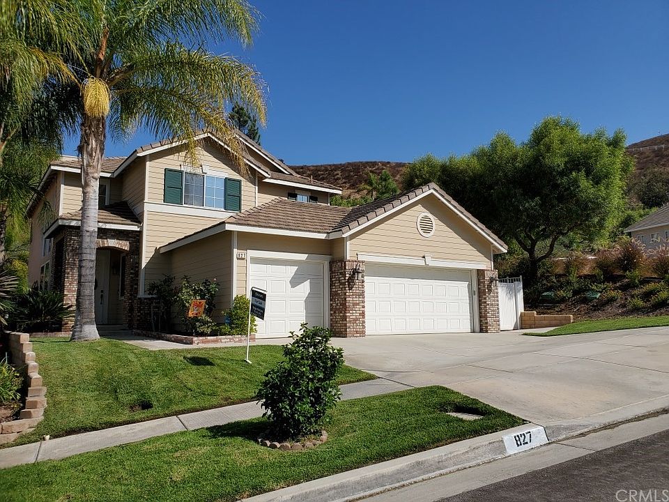1st image of 827 Allegre Dr