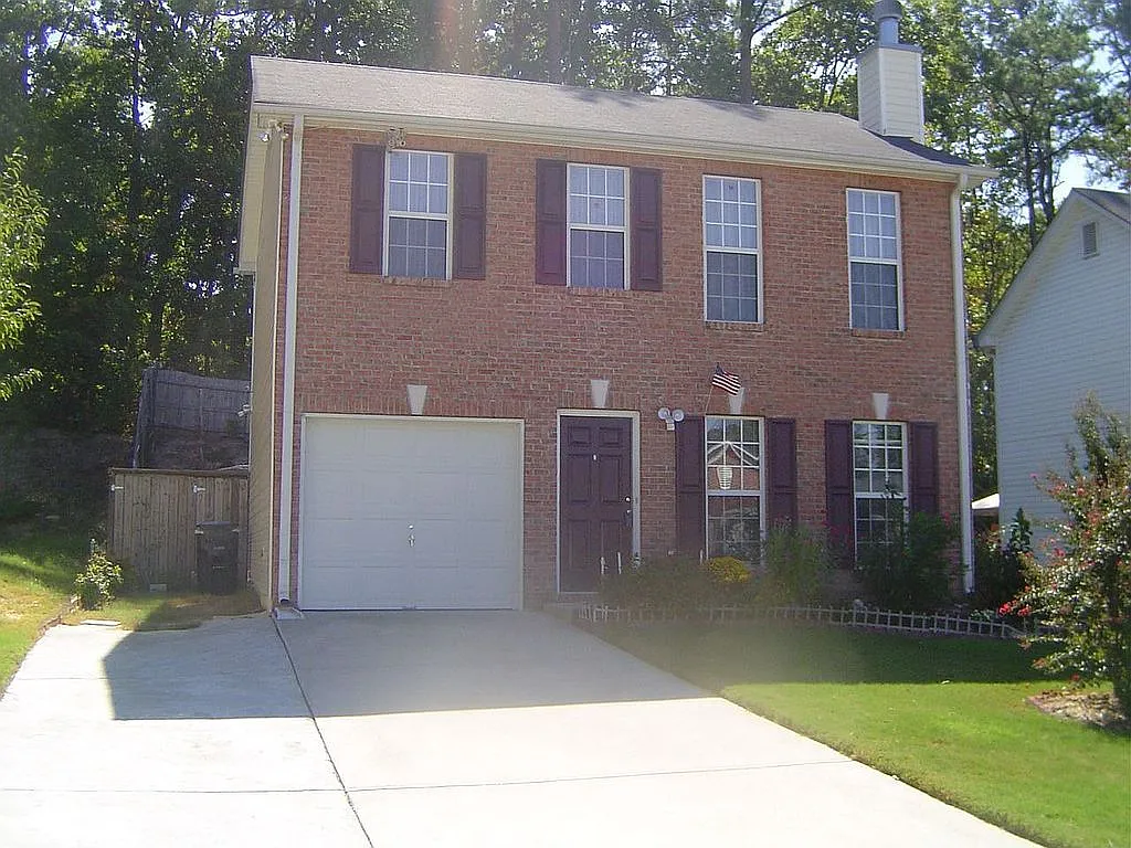 2404 Oakland Spring Dr photo 1