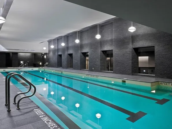 60 Riverside Boulevard image 17 of 20