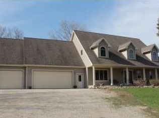 8341 County Rd S, Pulaski, WI 54162