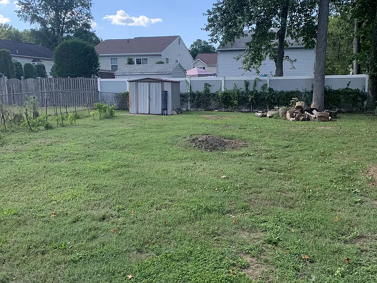 7720 Norfolk Rd — Photo 2