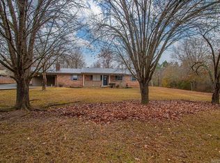 8213 Russwood Ln W, Mabelvale, AR 72103
