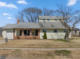 11 Rose Ave, Maple Shade, NJ 08052