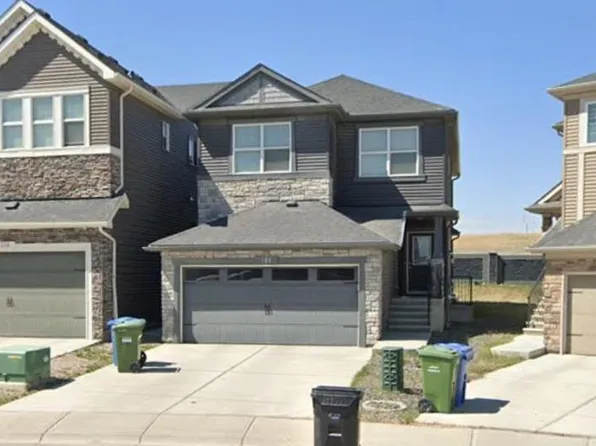 144 E Nolancrest Cir NW, Calgary, AB T3R 0T7