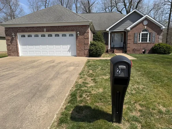 2 Dove Ln, Metropolis, IL 62960