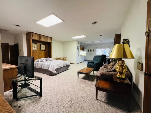 3982 County Road 1675 #9, Coffeyville, KS 67337