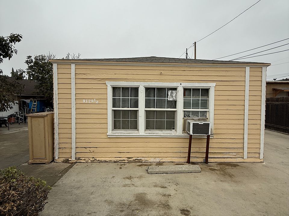 1st image of 9129 1/2 Artesia Blvd
