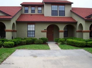 616 Briar Way Ln, Saint Johns, FL 32259