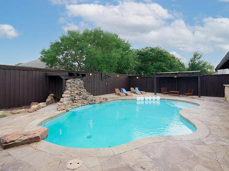 4417 Teal Ct — Photo 5