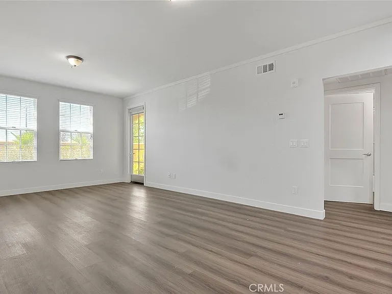 501 W Foothill Blvd #104 — Photo 12