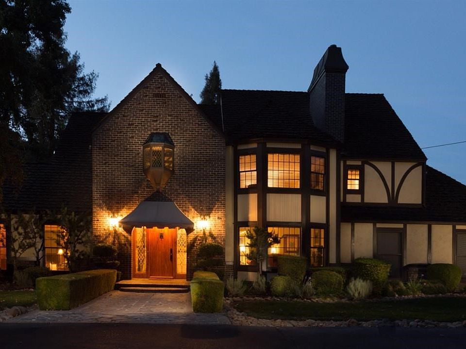 1st image of 6717 E Harney Ln