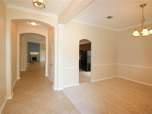 2nd image of 325 Fairland Dr