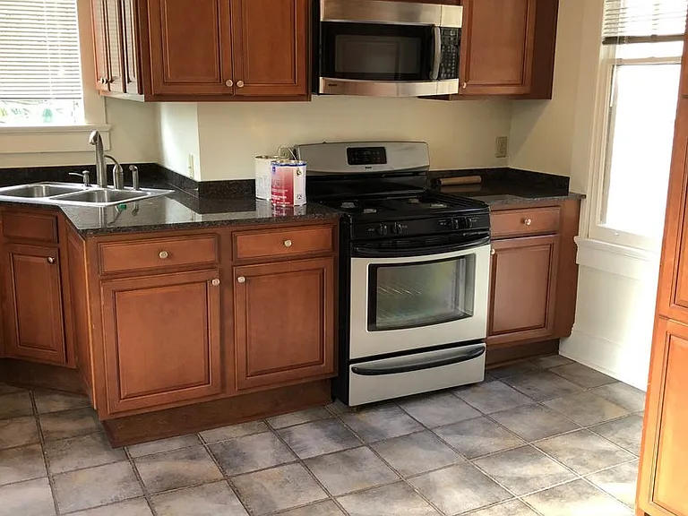 63-65 Allard Blvd — Photo 10