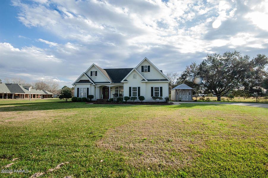 4133 Pickett Rd, Erath, LA 70533 | Zillow