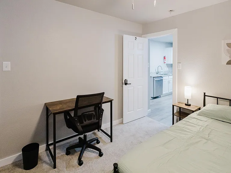 Etheredge Dr — Photo 2