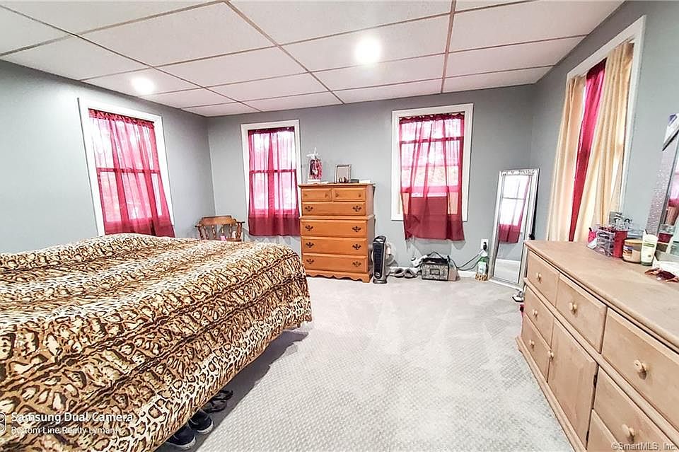 2nd image of 428 Main St #2