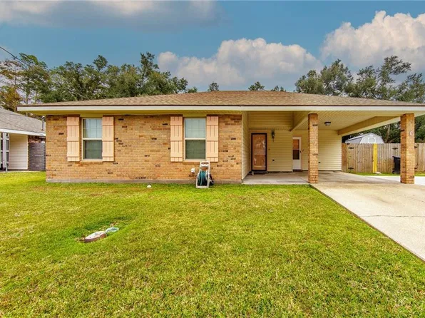 102 Honeysuckle Dr, Schriever, LA 70395