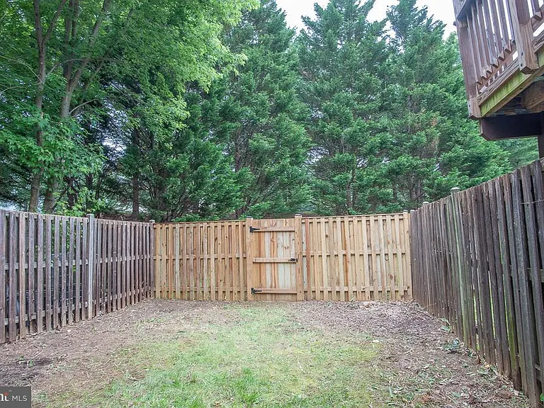 6071 Joust Ln — Photo 23