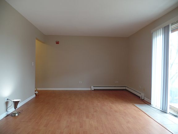 3rd image of 2411 Ogden Ave APT 3