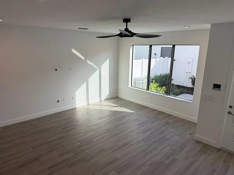 7528 SW Hosford St — Photo 5