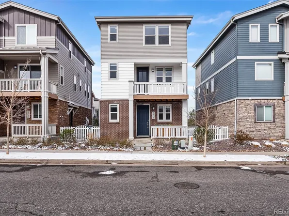 2372 S Scranton Street, Aurora, CO 80014