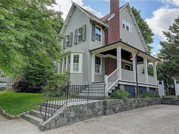 16 Elton St, Providence, RI 02906
