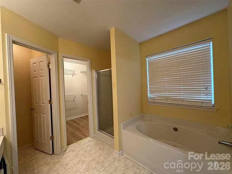 6954 Beverly Springs Dr — Photo 24
