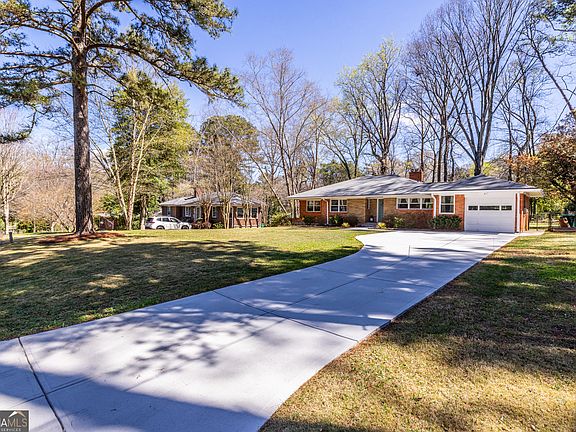 3rd image of 609 Willivee Dr