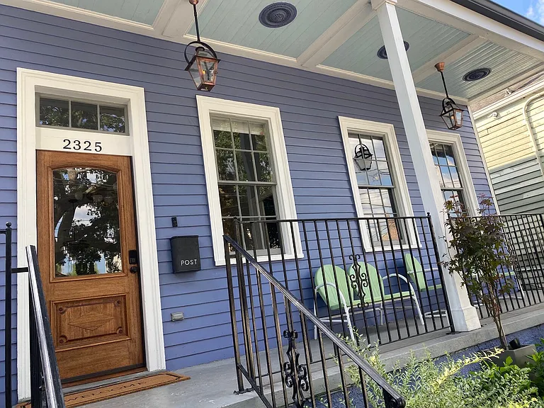 Chippewa St — Photo 2