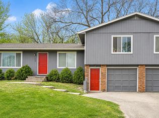 1027 Jana Dr APT B, Lawrence, KS 66049