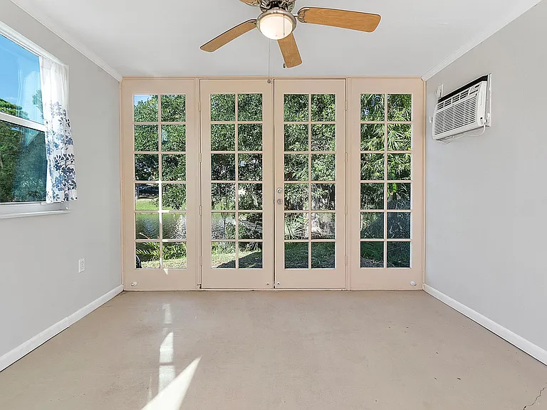Air Conditioned detached building