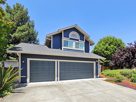 2nd image of 54 Loni Court