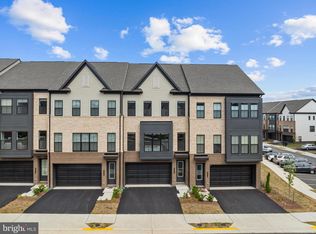 42116 Waltz Ter, Ashburn, VA 20148